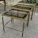 49 900.-ft * Vintage bronz/réz kisasztal, üvegasztal 3db os  összetolható asztalsor (40/45/50 x 40/45/50 x 40/45/50 ) 240222_006