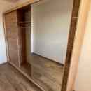 129 900 ft * Tolóajtós tükrös sonoma gardróbszekrény ( Szélesség: 250 cm
Magasság: 218 cm
Mélység: 61 cm) 251012_001