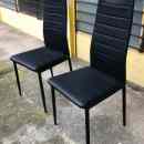 5 000 ft * Fekete olcsó kopott szék 2db ( 43szél 40mély 45/100mag)  260212_014