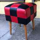 8 000 ft * Retró puff piros - fekete ( 35szél 35mély 35mag)  260212_007