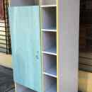 11 800 ft * Kékajtós akasztós szekrény ( 86szél 60mély 195mag) 260224_024